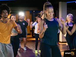 PROFESSOR(A) DE DANÇA