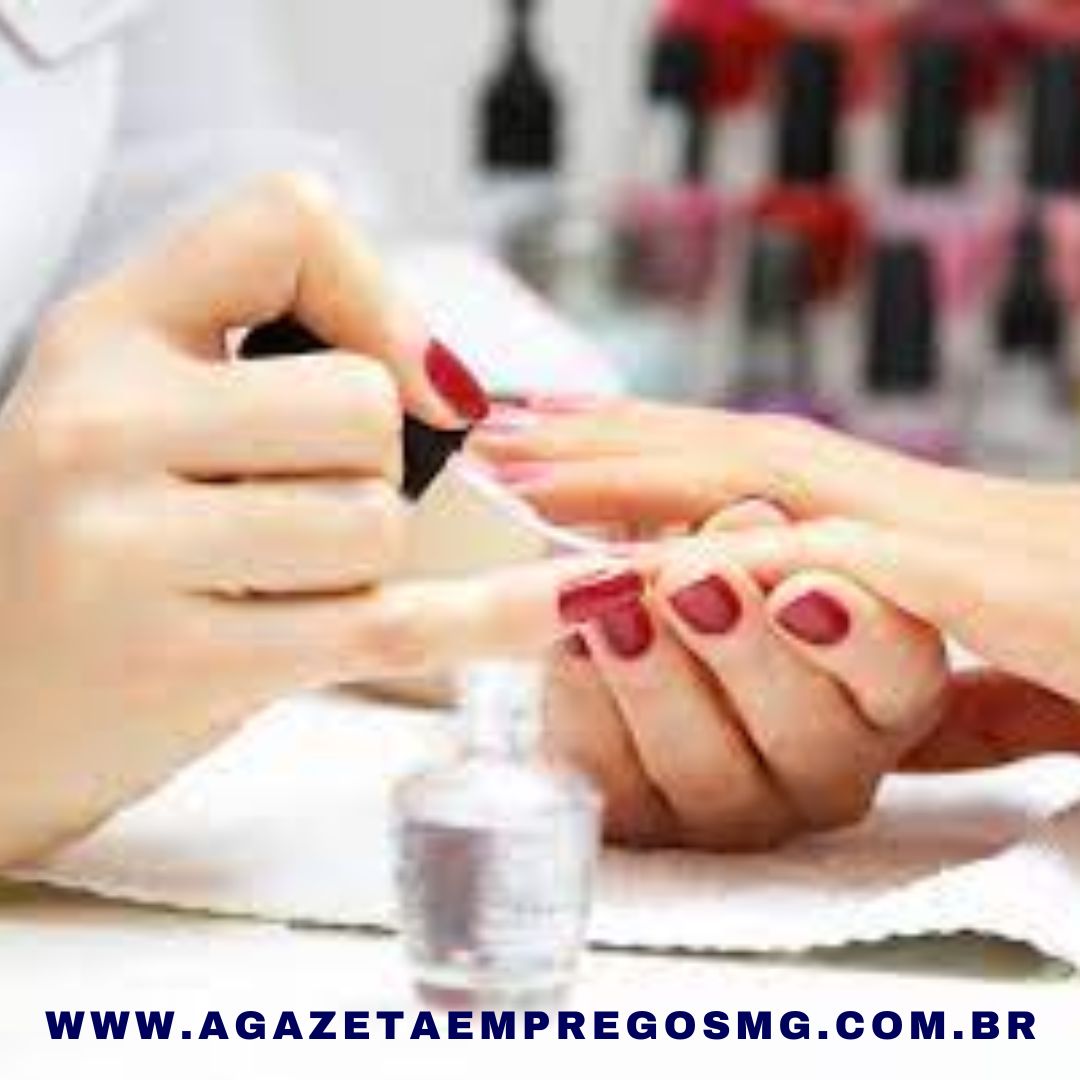 DESIGNER DE UNHAS