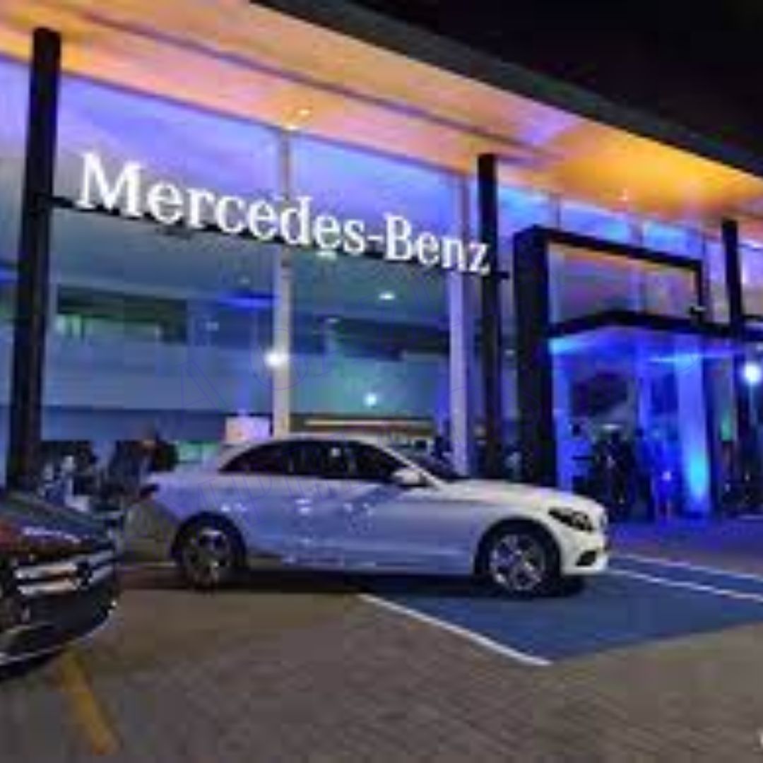 MONTADORA ALEMÃ MERCEDES-BENZ ABRE INSCRIÇÕES PARA PROCESSO SELETIVO